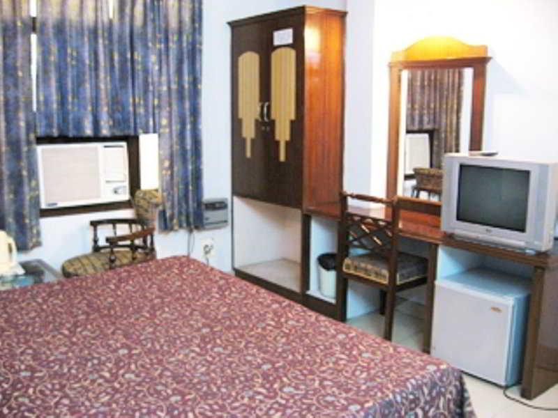 Treebo Paras International Delhi  Esterno foto