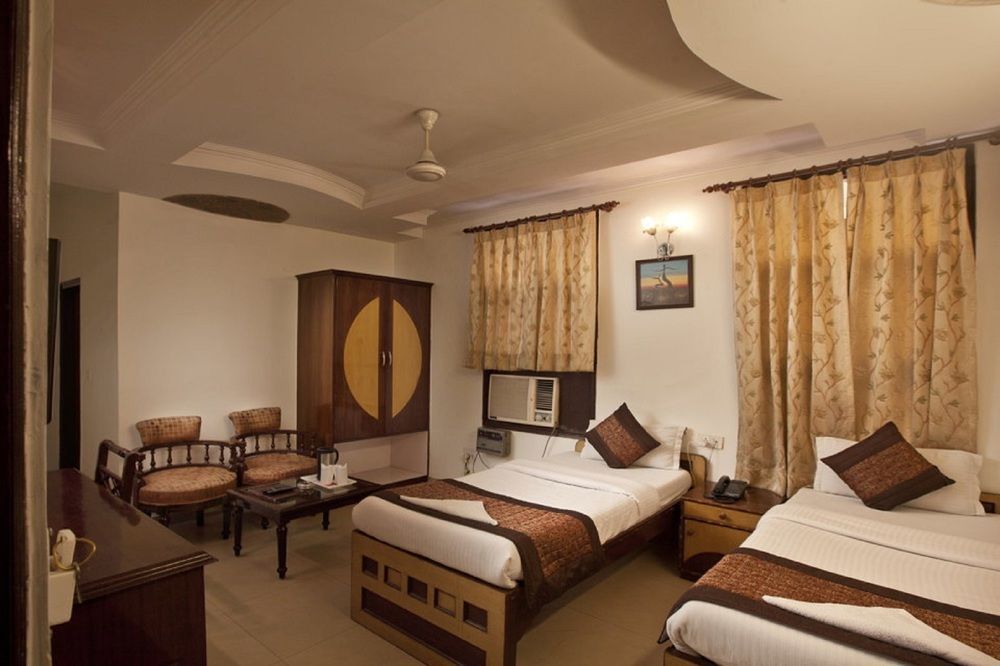 Treebo Paras International Delhi  Esterno foto